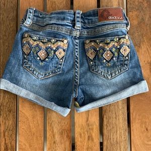 Grace in la shorts